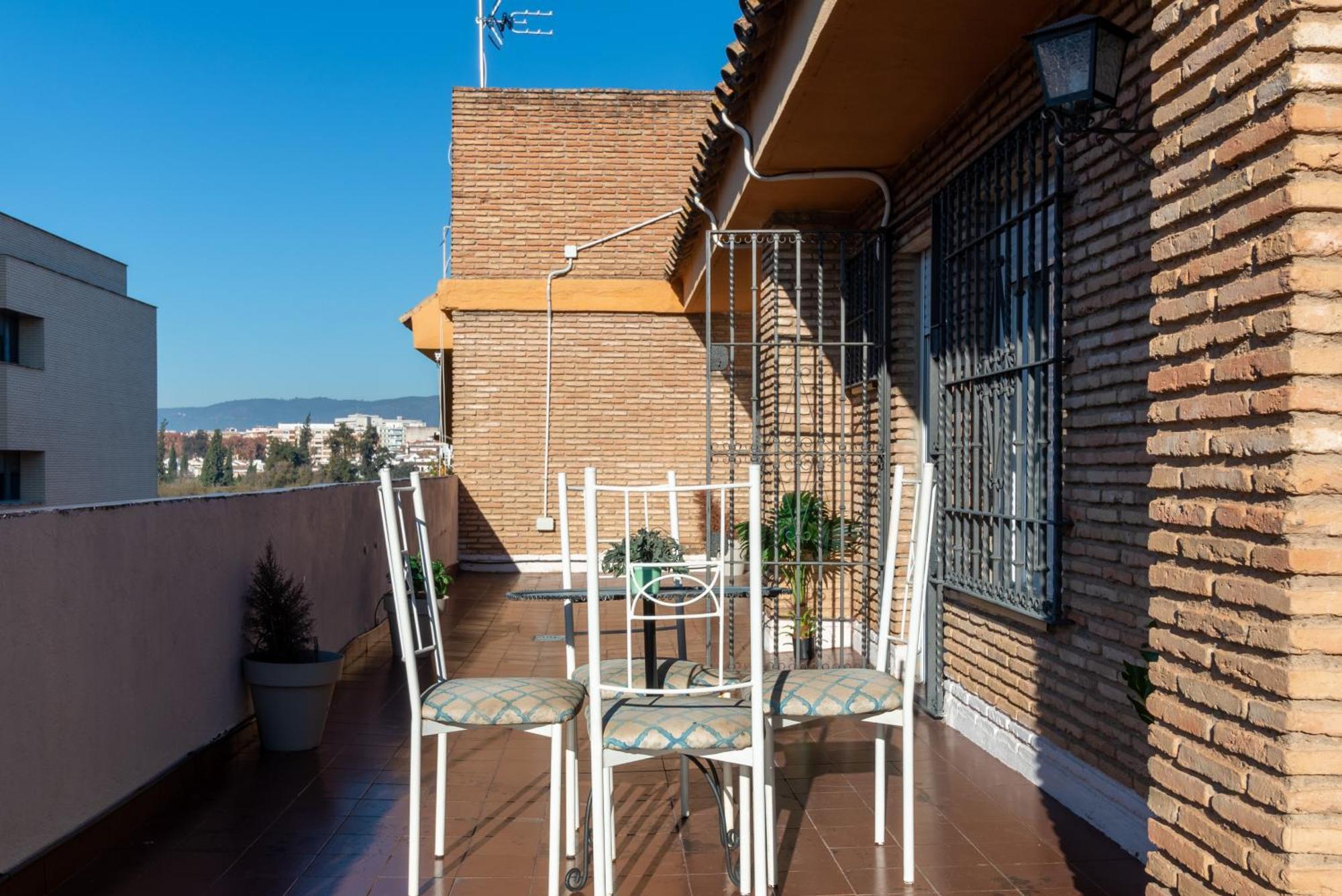 Atico Puente Romano Parking Gratuito Córdoba Exteriér fotografie